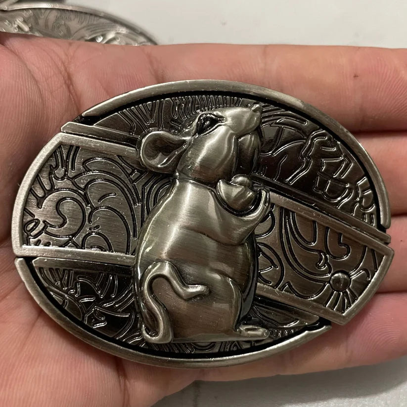 50% OFF 🔥 Punk Fashion Genuine Leather Belt – Knife Buckle Design